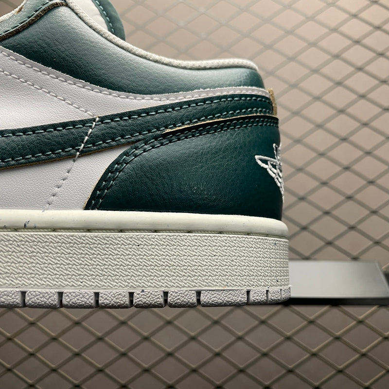 Nike Air Jordan 1 Low 'Pine Green'